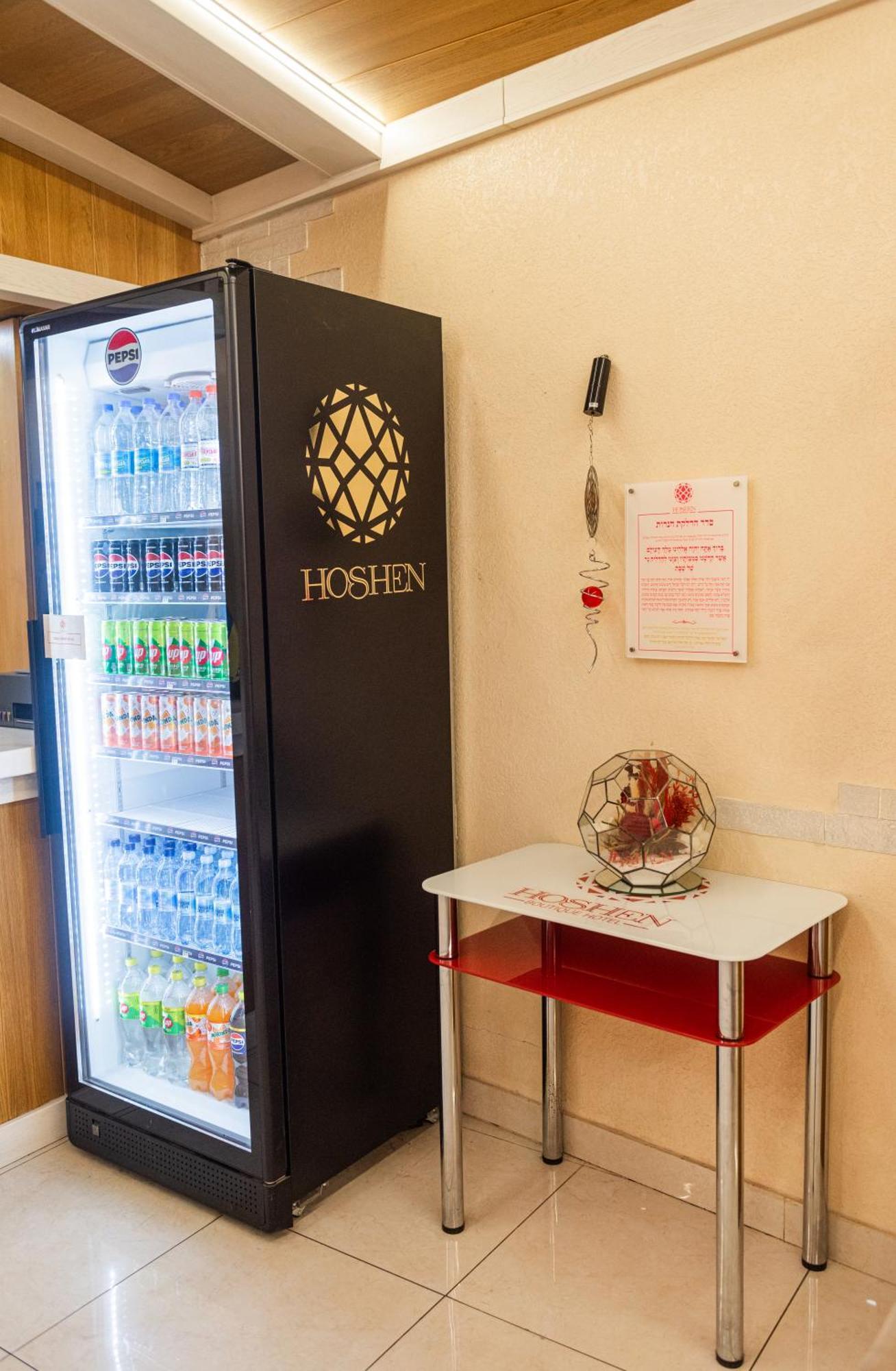 Hoshen Hotel Umanʼ Esterno foto